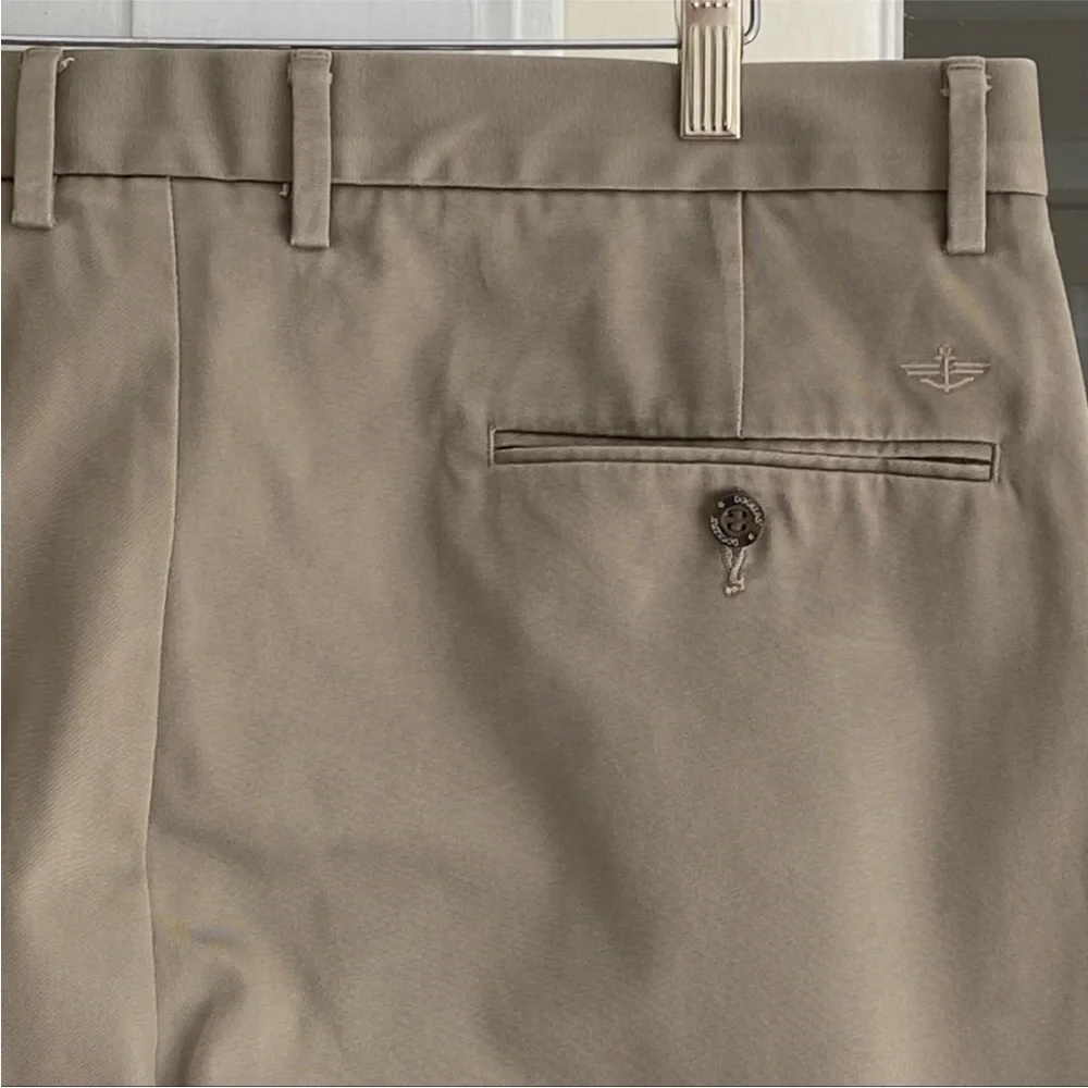 Dockers Men's Khaki Pants
